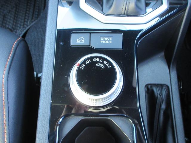 トライトン GSR 4WD レザーシート 純正9インチナビ フルセグTV 全周囲カメラ レーダークルーズコントロール ETC ブラインドスポットモニター シートヒーター ステアリングヒーター パワーシート 社外バグガード(39枚目)