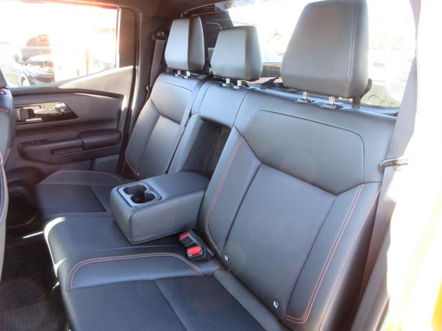 トライトン GSR 4WD レザーシート 純正9インチナビ フルセグTV 全周囲カメラ レーダークルーズコントロール ETC ブラインドスポットモニター シートヒーター ステアリングヒーター パワーシート 社外バグガード(50枚目)