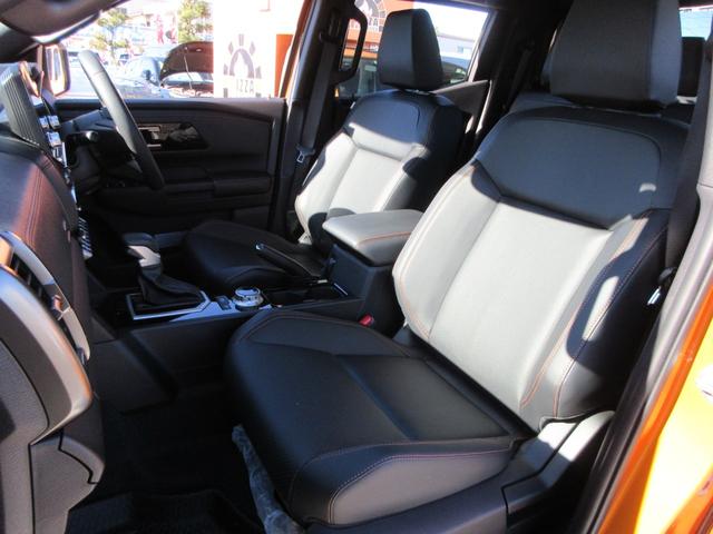 トライトン GSR 4WD レザーシート 純正9インチナビ フルセグTV 全周囲カメラ レーダークルーズコントロール ETC ブラインドスポットモニター シートヒーター ステアリングヒーター パワーシート 社外バグガード(52枚目)