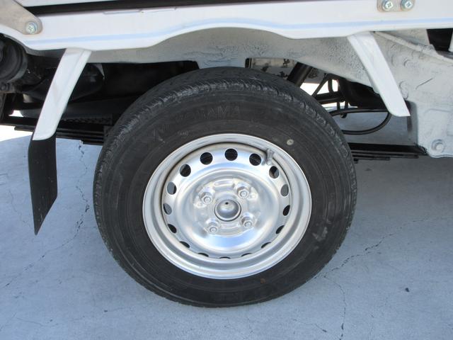 ハイゼットトラック 冷蔵冷凍車 4WD 5速MT デンソー冷凍機 -22℃設定 非常ブザー 庫内灯 スライドドア 運転席エアバック エアコン パワステ オーディオレス(11枚目)