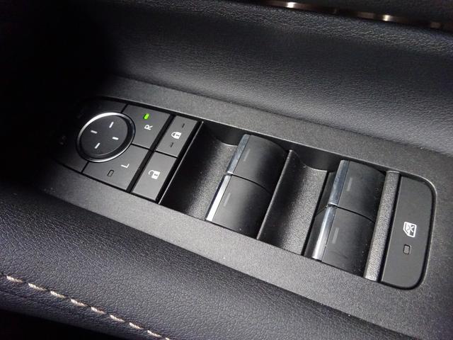 アルファード Ｚ　トヨタセーフティセンス　レザーシート　純正１４インチナビ　フルセグＴＶ　両側パワースライドドア　パワーバックドア　アラウンドビューモニター　ＥＴＣ２．０　Ｂｌｕｅｔｏｏｔｈ　ＵＳＢ（21枚目）