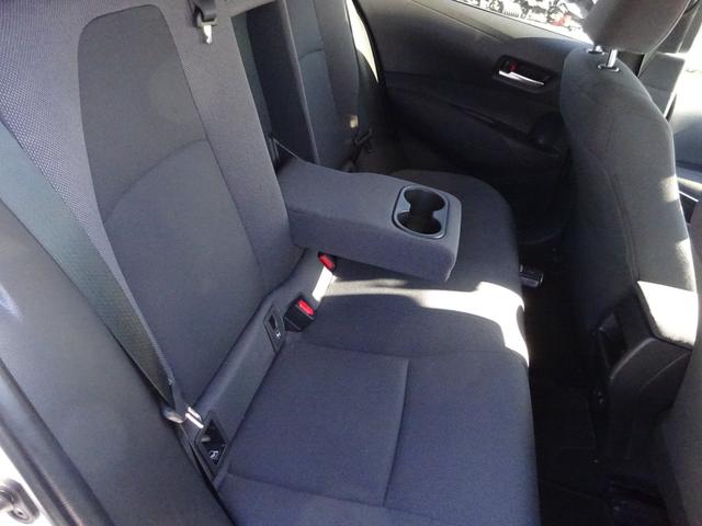 カローラツーリング ハイブリッド　Ｇ－Ｘ　プラス　４ＷＤ　純正ナビ　バックカメラ　ドライブレコーダー前後　ＥＴＣ　Ｂｌｕｅｔｏｏｔｈ　ＵＳＢ　アダプティブクルーズコントロール　レーンキープアシスト　ＬＥＤヘッドライト　オートライト　オートハイビーム（41枚目）