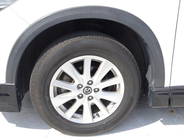 ＣＸ－５ ＸＤ　Ｌパッケージ　４ＷＤ　本革シート　純正８．８インチナビ　フルセグＴＶ　バックカメラ　パワーバックドア　ＢＯＳＥサウンド　レーダークルコン　パドルシフト　ドラレコ　シートヒーター　パワーシート　ＬＥＤヘッドライト（11枚目）