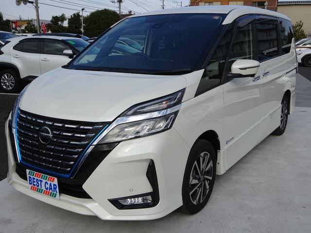 セレナ ｅ－パワー　ハイウェイスターＶ　プロパイロット　純正１０インチナビ　フルセグＴＶ　両側パワースライドドア　バックカメラ　ブラインドスポットモニター　レーンキープアシスト　デジタルインナーミラー　ＰＵＳＨスタート　ＬＥＤヘッドライト（6枚目）