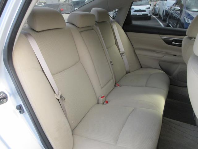 ティアナ ＸＬ　ナビＡＶＭパッケージ　純正ナビ　フルセグＴＶ　全周囲カメラ　クルーズコントロール　ドラレコ　ＥＴＣ　パワーシート　エマージェンシーブレーキ　プッシュスタート　ＨＩＤヘッドランプ　純正１６インチＡＷ　インテリジェントキー（44枚目）