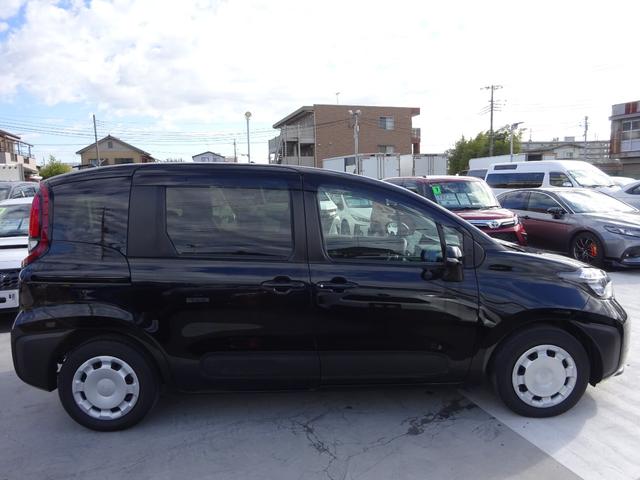 シエンタ Ｇ　純正８インチマルチメディア　フルセグＴＶ　両側パワースライドドア　アラウンドビューモニター　ＥＴＣ２．０　Ｂｌｕｅｔｏｏｔｈ　ＵＳＢ　アダプティブクルーズコントロール　レーンキープアシスト（15枚目）