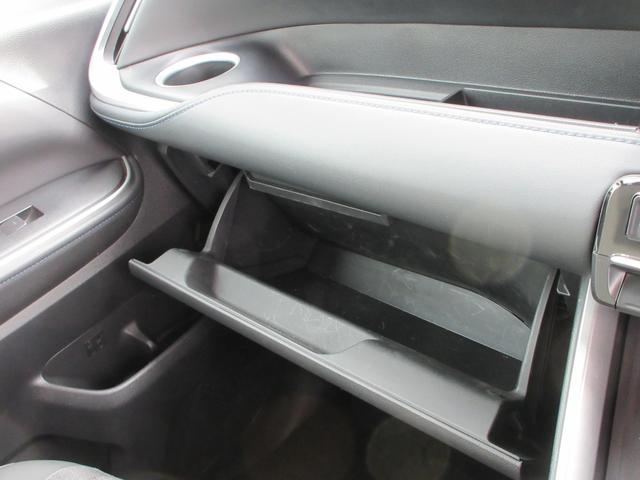 ヴォクシー ハイブリッドＳ－Ｚ　モデリスタエアロ　フロントグリルシグネチャーイルミ　純正１０．５インチナビ　フルセグＴＶ　全周囲カメラ　両側パワースライドドア　前後ドライブレコーダー　ＥＴＣ　レーダークルコン　シートヒーター（28枚目）