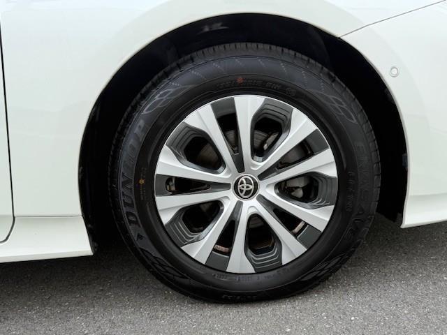 プリウス Ａ　ＡＣ１００Ｖ　衝突軽減ブレーキシステム　Ｂモニタ　記録簿有　ＬＥＤヘッド　クルーズコントロール　セキュリティー　スマートキー　パワーステアリング　Ｐシート　ドライブレコーダー　ＥＴＣ　アルミホイル（19枚目）