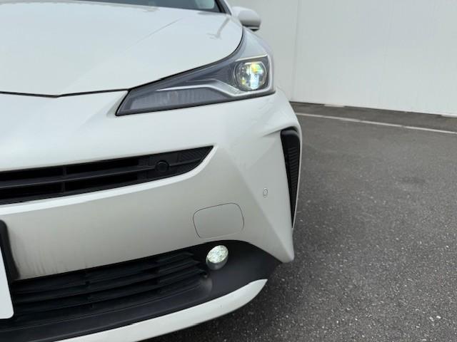 プリウス Ａ　ＡＣ１００Ｖ　衝突軽減ブレーキシステム　Ｂモニタ　記録簿有　ＬＥＤヘッド　クルーズコントロール　セキュリティー　スマートキー　パワーステアリング　Ｐシート　ドライブレコーダー　ＥＴＣ　アルミホイル（26枚目）