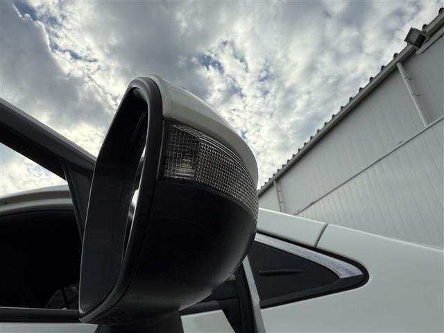 カローラスポーツ ハイブリッドG Z サイドエアバック 前後誤発進抑制 盗難防止 スマートキーシステム Bモニ オートクルーズ LEDライト 1オーナー車 エアバック オートエアコン 地デジ ナビTV AW デュアルエアバッグ 整備記録簿(9枚目)