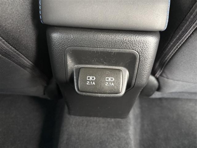 レヴォーグ １．６ＧＴ－Ｓアイサイト　後カメラ　ＥＴＣ装備　Ｐシート　横滑防止装置　軽減ブレーキ　アクセスキー　地デジＴＶ　フルオートエアコン　ナビＴＶ　イモビライザー　パワーウィンドウ　アルミ　クルーズコントロール　４ＷＤ　エアバッグ（13枚目）