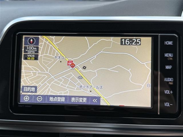 シエンタ G ナビ・TV スマートキープッシュスタート アイドリングS 1オ-ナ- リアカメラ 地デジフルセグ 定期点検記録簿 フルオートエアコン パワーウィンド ETC 運転席エアバック パワステ DVD再生可(10枚目)