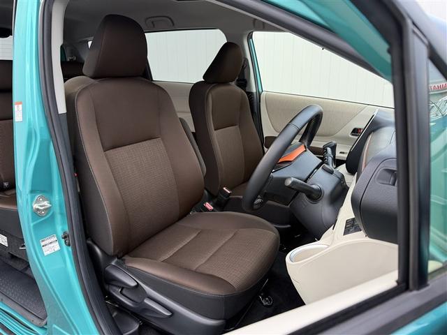 シエンタ G ナビ・TV スマートキープッシュスタート アイドリングS 1オ-ナ- リアカメラ 地デジフルセグ 定期点検記録簿 フルオートエアコン パワーウィンド ETC 運転席エアバック パワステ DVD再生可(18枚目)