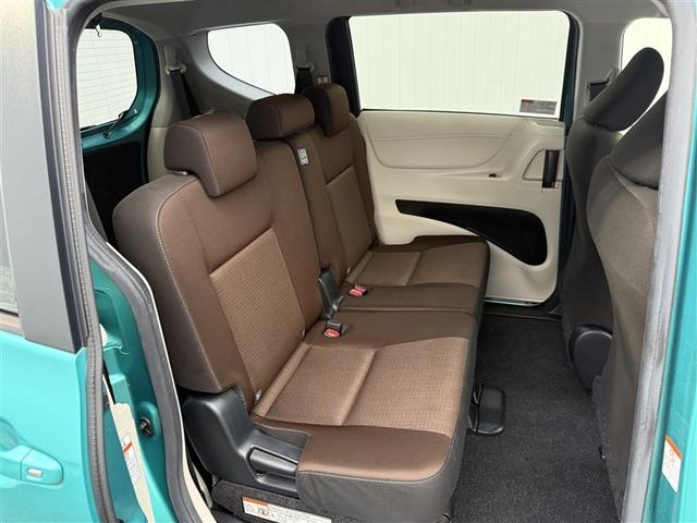 シエンタ G ナビ・TV スマートキープッシュスタート アイドリングS 1オ-ナ- リアカメラ 地デジフルセグ 定期点検記録簿 フルオートエアコン パワーウィンド ETC 運転席エアバック パワステ DVD再生可(20枚目)