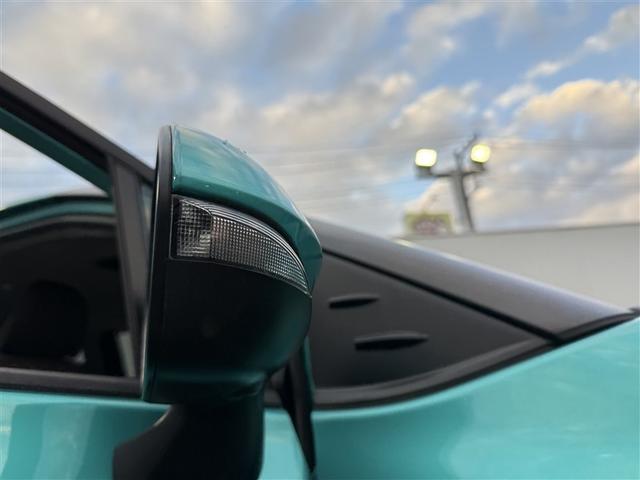 シエンタ G ナビ・TV スマートキープッシュスタート アイドリングS 1オ-ナ- リアカメラ 地デジフルセグ 定期点検記録簿 フルオートエアコン パワーウィンド ETC 運転席エアバック パワステ DVD再生可(22枚目)