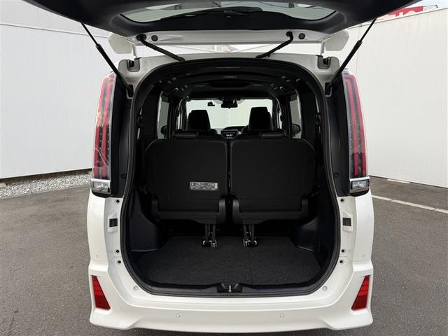 ノア ハイブリッドSi ダブルバイビーII Bカメラ 横滑り防止装置 記録簿有 LED 地デジ 1オーナー オートクルーズ DVD再生可 メモリナビ エアバッグ ETC ナビ&TV 3列シート ABS アルミホイール スマートキ キーレス(7枚目)