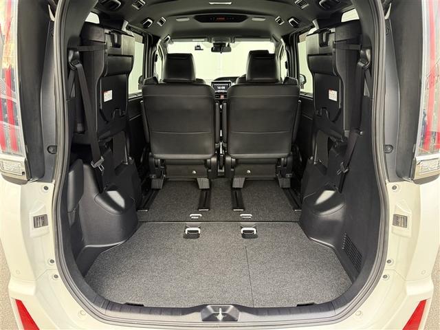 ノア ハイブリッドSi ダブルバイビーII Bカメラ 横滑り防止装置 記録簿有 LED 地デジ 1オーナー オートクルーズ DVD再生可 メモリナビ エアバッグ ETC ナビ&TV 3列シート ABS アルミホイール スマートキ キーレス(8枚目)