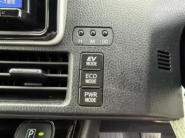 ノア ハイブリッドSi ダブルバイビーII Bカメラ 横滑り防止装置 記録簿有 LED 地デジ 1オーナー オートクルーズ DVD再生可 メモリナビ エアバッグ ETC ナビ&TV 3列シート ABS アルミホイール スマートキ キーレス(20枚目)