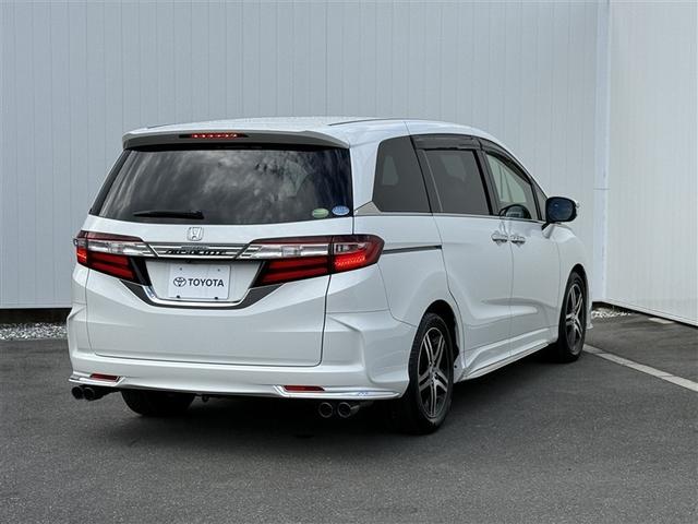 オデッセイ アブソルート・２０ｔｈアニバーサリー　アルミ　キーレスエントリー　衝突軽減Ｂ　ＬＥＤヘッドランプ　パワーウィンド　オートクルーズコントロール　３列シート　リアカメラ　スマートキー　カーテンエアバック　フルオートエアコン　ナビＴＶ　ＶＳＣ（2枚目）