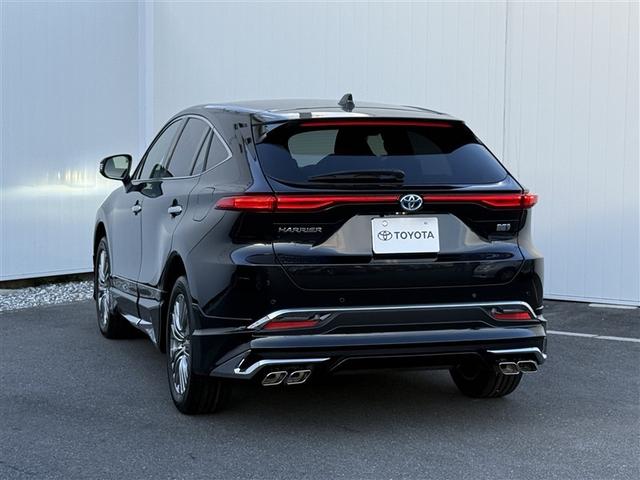 ハリアーハイブリッド Ｚ　エアロ　地上デジタル　衝突被害軽減　サイドエアバッグ　Ｂモニタ　ナビＴＶ　ＡＢＳ　アルミ　エアバッグ　ＡＡＣ　メモリーナビ　パワーステアリング　整備記録簿（13枚目）