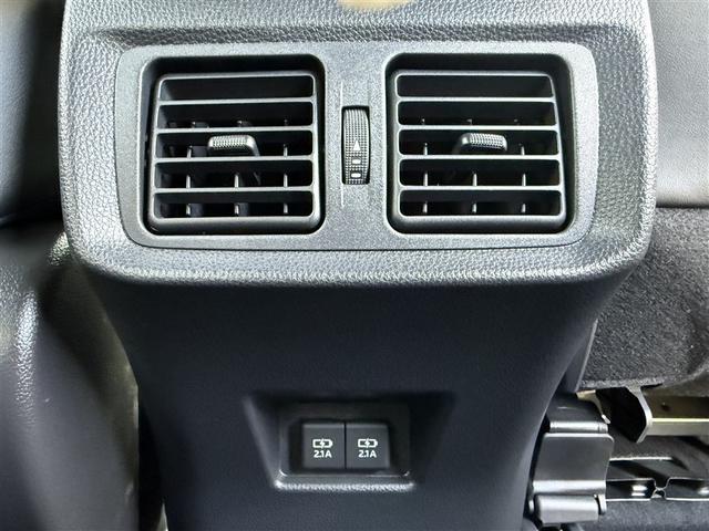 ハリアーハイブリッド Ｚ　エアロ　地上デジタル　衝突被害軽減　サイドエアバッグ　Ｂモニタ　ナビＴＶ　ＡＢＳ　アルミ　エアバッグ　ＡＡＣ　メモリーナビ　パワーステアリング　整備記録簿（16枚目）