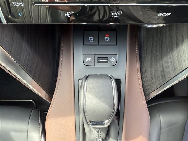 ハリアーハイブリッド Ｚ　エアロ　地上デジタル　衝突被害軽減　サイドエアバッグ　Ｂモニタ　ナビＴＶ　ＡＢＳ　アルミ　エアバッグ　ＡＡＣ　メモリーナビ　パワーステアリング　整備記録簿（19枚目）