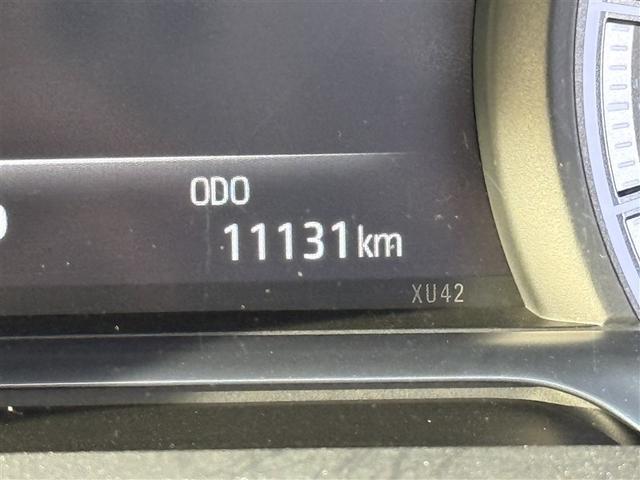 ハリアーハイブリッド Ｇ　衝突軽減　アルミホイール　記録簿有　ＡＢＳ　パワーステアリング　オートエアコン　エアバッグ　パワーウィンドウ　デュアルエアバッグ（4枚目）