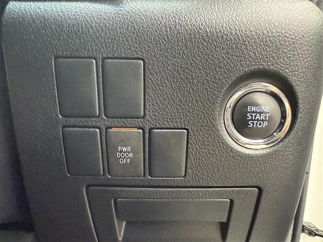 アルファード ２．５Ｓ　両側電動パワースライドドア　地上デジタル　Ｗエアコン　フルオートエアコン　盗難防止システム　横滑り防止　ＡＷ　ナビ＆ＴＶ　パワーステアリング　メモリナビ　点検記録簿　ＬＥＤランプ　キーレスエントリー（22枚目）