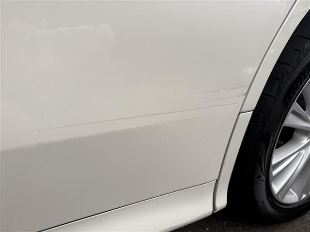 アルファード ２．５Ｓ　両側電動パワースライドドア　地上デジタル　Ｗエアコン　フルオートエアコン　盗難防止システム　横滑り防止　ＡＷ　ナビ＆ＴＶ　パワーステアリング　メモリナビ　点検記録簿　ＬＥＤランプ　キーレスエントリー（39枚目）