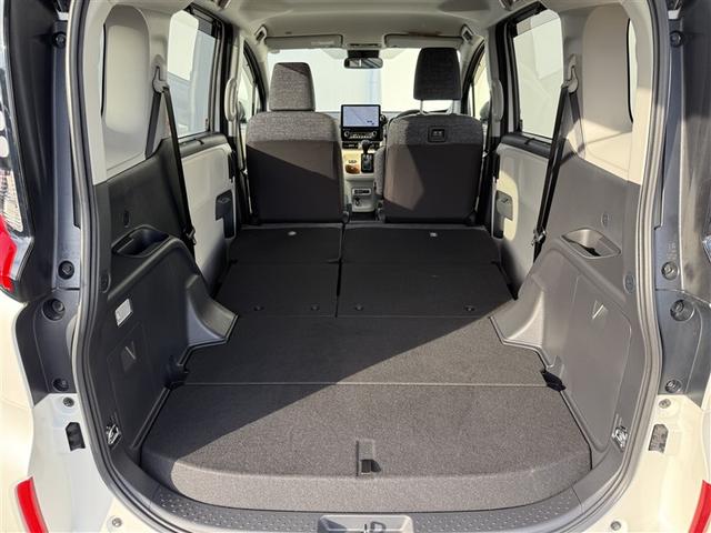 シエンタ Ｚ　１オナ　Ｗ電動ドア　イモビ　クルーズＣ　ＬＥＤヘッドランプ　ＥＴＣ　Ｓキー　横滑り防止機能　メモリーナビ　パワーウィンドウ　記録簿　エアバック　ＡＢＳ　ドラレコ　カーテンエアバック　オートエアコン（9枚目）