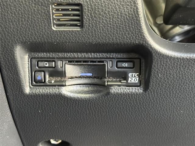 ヴォクシー Ｓ－Ｇ　点検記録簿付　アルミホイル　オートエアコン　ＡＢＳ　エアバッグ　カーテンエアバッグ　プリクラッシュセーフティシステム（22枚目）