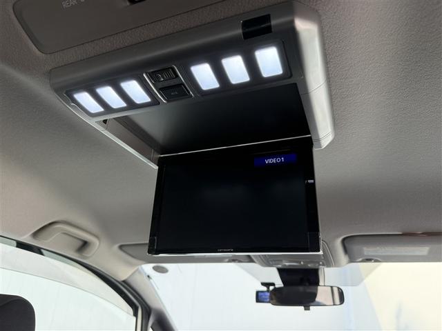 ヴォクシー ＺＳ　煌　地上デジタル　ＴＳＳ　両側パワードア　パワーウィンド　横滑防止　１オーナ　整備記録簿　盗難防止装置　スマートエントリー　Ｂカメラ　ＬＥＤヘッドライト　メモリーナビ　３列シート　ＥＴＣ　ナビ＆ＴＶ　ＡＷ（16枚目）