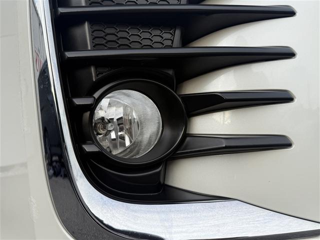 ヴォクシー ＺＳ　煌　地上デジタル　ＴＳＳ　両側パワードア　パワーウィンド　横滑防止　１オーナ　整備記録簿　盗難防止装置　スマートエントリー　Ｂカメラ　ＬＥＤヘッドライト　メモリーナビ　３列シート　ＥＴＣ　ナビ＆ＴＶ　ＡＷ（30枚目）