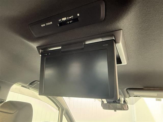 ノア ハイブリッドＳｉ　ＡＢＳ　横滑り防止機能　ダブルエアコン　エアバッグ　バックモニター　片側電動スライドドア　記録簿有　ナビＴＶ　３列シート　メモリーナビ　ＥＴＣ　ドラレコ　ＤＶＤ再生　パワーウィンドウ　オートエアコン（16枚目）