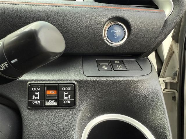 シエンタ ハイブリッドG ブレーキサポート Bカメラ 地デジ DVD キーフリー スマキー メモリナビ ナビTV ETC イモビライザー 運転席エアバック アルミホイール フルオートエアコン デュアルエアバッグ PW ABS(7枚目)