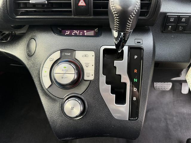 シエンタ ハイブリッドG ブレーキサポート Bカメラ 地デジ DVD キーフリー スマキー メモリナビ ナビTV ETC イモビライザー 運転席エアバック アルミホイール フルオートエアコン デュアルエアバッグ PW ABS(13枚目)