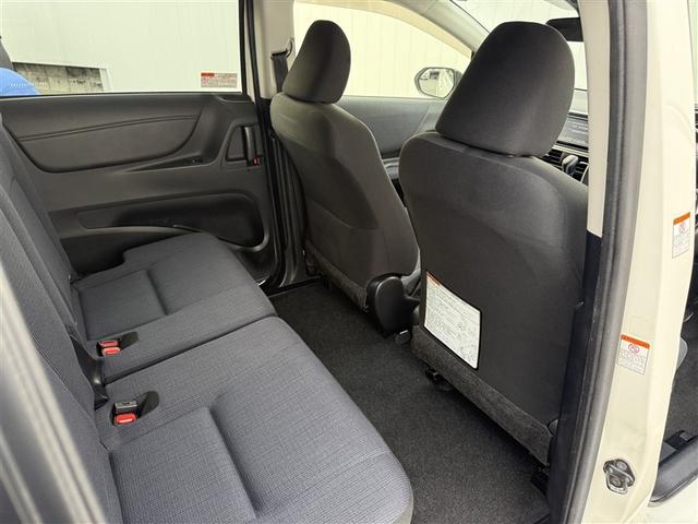 シエンタ ハイブリッドG ブレーキサポート Bカメラ 地デジ DVD キーフリー スマキー メモリナビ ナビTV ETC イモビライザー 運転席エアバック アルミホイール フルオートエアコン デュアルエアバッグ PW ABS(16枚目)