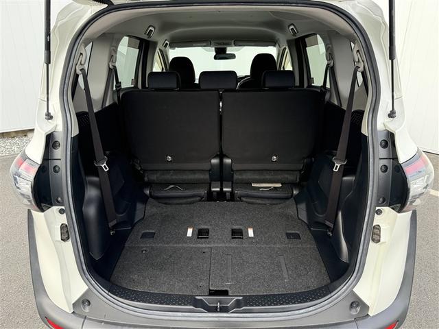 シエンタ ハイブリッドG ブレーキサポート Bカメラ 地デジ DVD キーフリー スマキー メモリナビ ナビTV ETC イモビライザー 運転席エアバック アルミホイール フルオートエアコン デュアルエアバッグ PW ABS(25枚目)