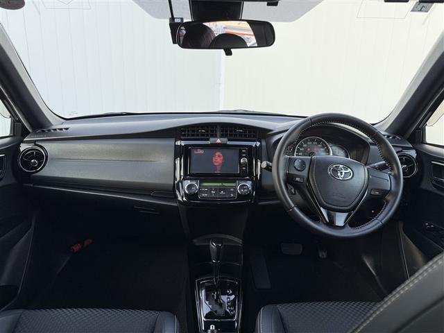 カローラフィールダー １．５Ｇ　ダブルバイビー　スマートキー＆プッシュスタート　ＴＶナビ　Ａストップ　盗難防止　カーテンエアバック　Ｂモニター　アルミホイール　フルオートエアコン　運転席エアバック　地デジＴＶ　横滑り防止　キーレス　ＡＢＳ　記録簿（5枚目）