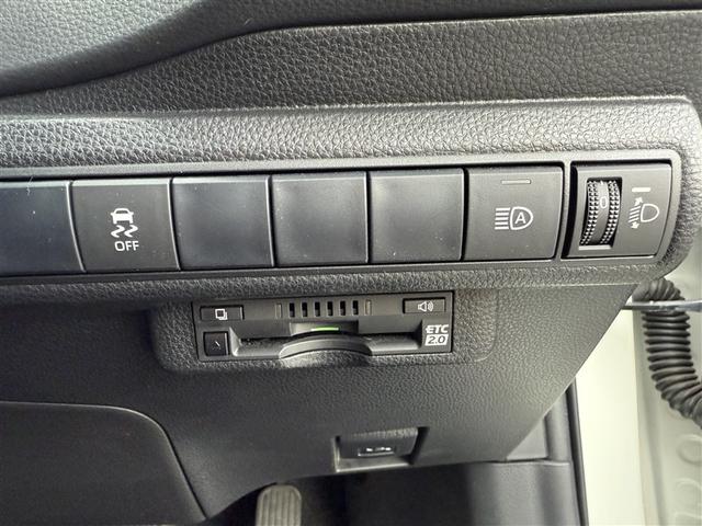 カローラスポーツ ハイブリッドＧ　Ｚ　サイドエアバック　前後誤発進抑制　Ｂモニ　エアバック　オートエアコン　地デジ　ナビＴＶ　ＡＷ　デュアルエアバッグ　パワステ　ＡＢＳ　パワーウィンド　メモリーナビ（8枚目）