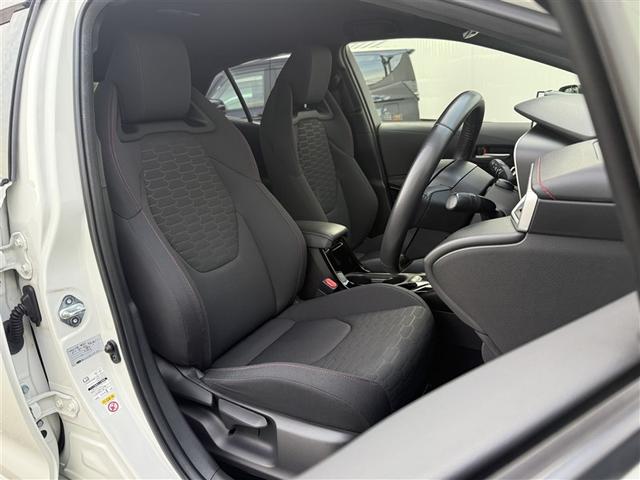 カローラスポーツ ハイブリッドＧ　Ｚ　サイドエアバック　前後誤発進抑制　Ｂモニ　エアバック　オートエアコン　地デジ　ナビＴＶ　ＡＷ　デュアルエアバッグ　パワステ　ＡＢＳ　パワーウィンド　メモリーナビ（17枚目）