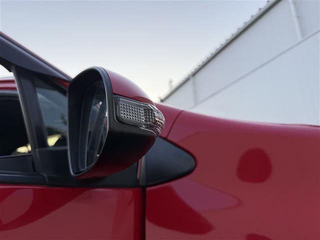 アクア クロスオーバー　Ｂカメラ　地デジ　イモビライザー　ナビＴＶ　エアコン　１オ－ナ－　ＥＳＣ　記録簿　アルミホイール　キーフリー　ＤＶＤ再生可　ＥＴＣ　パワーステアリング　パワーウィンドウ　メモリーナビ　ＡＢＳ（20枚目）