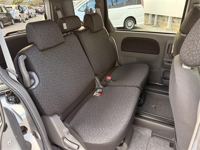 シエンタ DICE-G ワンセグテレビ Pウインドウ WエアB メンテナンスノート メモリーナビ ナビTV 両側自動ドア ABS エアバッグ オートエアコン パワーステアリング アルミホイール(6枚目)