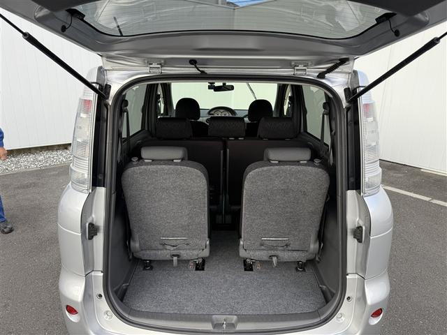 シエンタ DICE-G ワンセグテレビ Pウインドウ WエアB メンテナンスノート メモリーナビ ナビTV 両側自動ドア ABS エアバッグ オートエアコン パワーステアリング アルミホイール(8枚目)