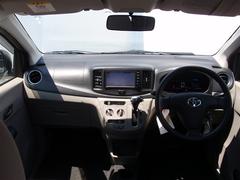 車内は専門業者によるルームクリーニング済でピカピカになっております！ 2
