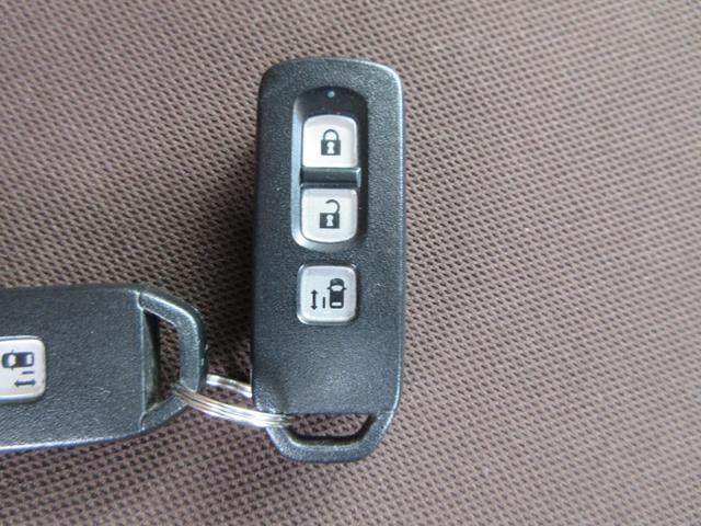 Ｎ－ＢＯＸ Ｇ・Ｌパッケージ　禁煙車　前後ドライブレコーダー　ＳＤナビ　バックカメラ　フルセグ　Ｂｌｕｅｔｏｏｔｈ接続　ＤＶＤ　パワースライドドア　ＥＴＣ　純正１４ＡＷ　スマートキー　タイミングチェーン（26枚目）