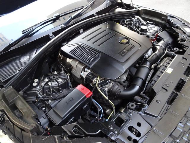 レンジローバーヴェラール ベースグレード　２００ＰＳ　後期型　ブラックパック　１オーナー　禁煙車　走行２１１３４キロ　純正ナビ　Ｂカメラ　前後センサー　全周囲カメラ　黒革シートヒーター　電動ゲート　ＥＴＣ　スペアキー　ＡＣＣ　黒２０インチアルミ　ＢＬＩＳ（40枚目）
