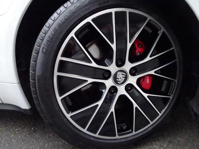 タイカン タイカン　４Ｓ　１オーナー禁煙車　正規ディーラー記録簿６枚完備　ガレージ保管車　車検９年５月２５日迄　純正ナビ　Ｂカメラ　前後センサー　全周囲カメラ　白本革シートヒータ　ＢＬＩＳ　ＥＴＣ　ＡＣＣ　電動ゲート　２０ＡＷ（17枚目）