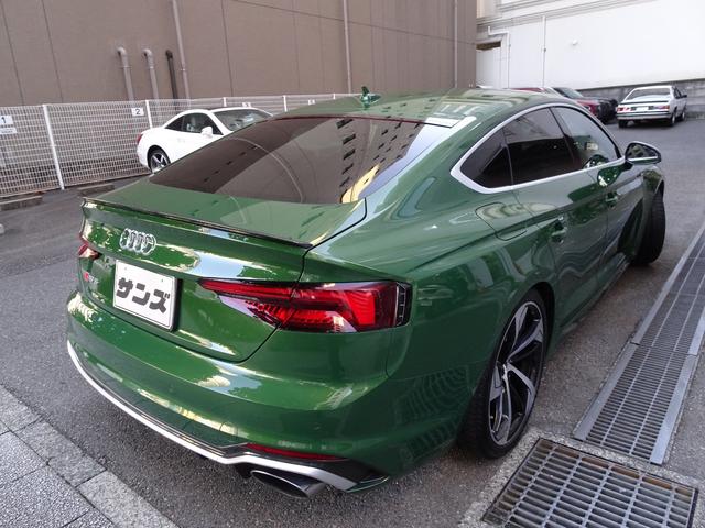 ＲＳ５スポーツバック ベースグレード　禁煙車　正規ディーラー記録簿３枚完備　ソノマグリーンＭ色　ＨＤＤナビ　フルセグＴＶ　Ｂカメラ　前後センサー　全周囲カメラ　黒革ヒーター　電動ゲート　ドラレコ　スペアキー　ＥＴＣ　ＨＵＤ　レーダー　ＣＤ（3枚目）