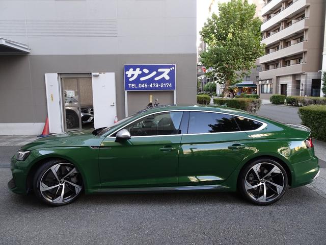 ＲＳ５スポーツバック ベースグレード　禁煙車　正規ディーラー記録簿３枚完備　ソノマグリーンＭ色　ＨＤＤナビ　フルセグＴＶ　Ｂカメラ　前後センサー　全周囲カメラ　黒革ヒーター　電動ゲート　ドラレコ　スペアキー　ＥＴＣ　ＨＵＤ　レーダー　ＣＤ（6枚目）